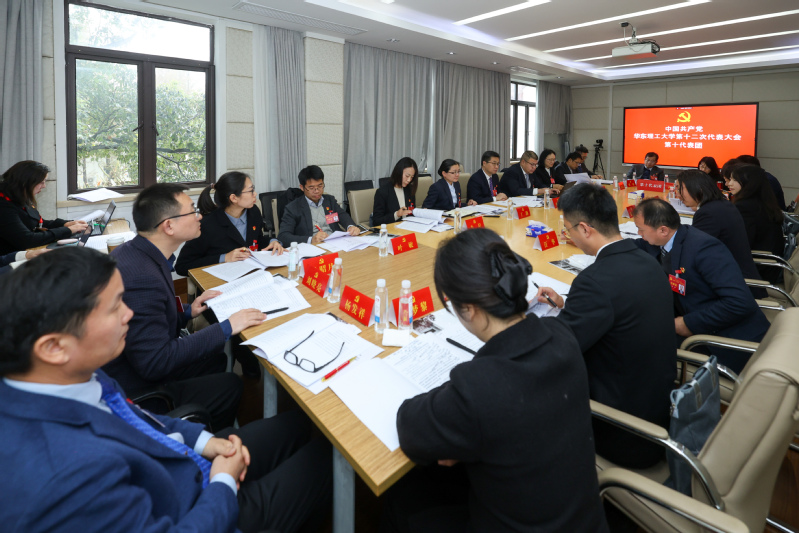 0f4bda29-cc9b-4a3b-b04a-d956f0582771