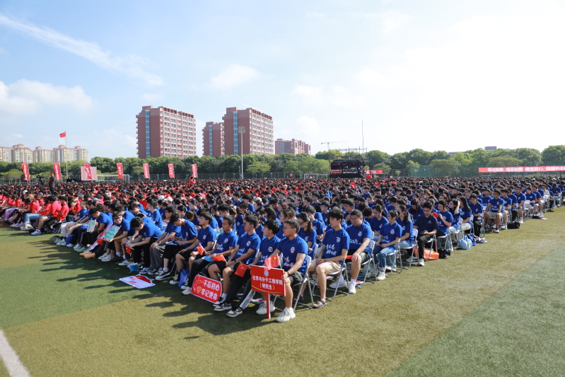 f30d4d74-6f3e-45e0-baa7-a0588c73c186