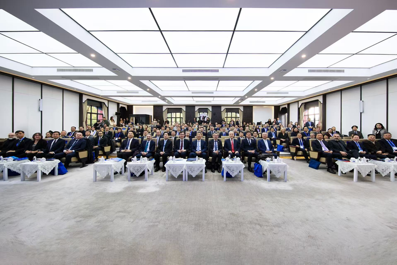 f86708d8-6ab2-4301-bf5c-b1731ede436e