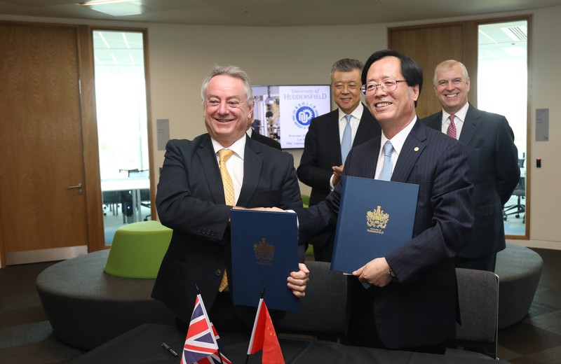 512a5bdd-87c8-41fa-ae8e-d29b5fc05761