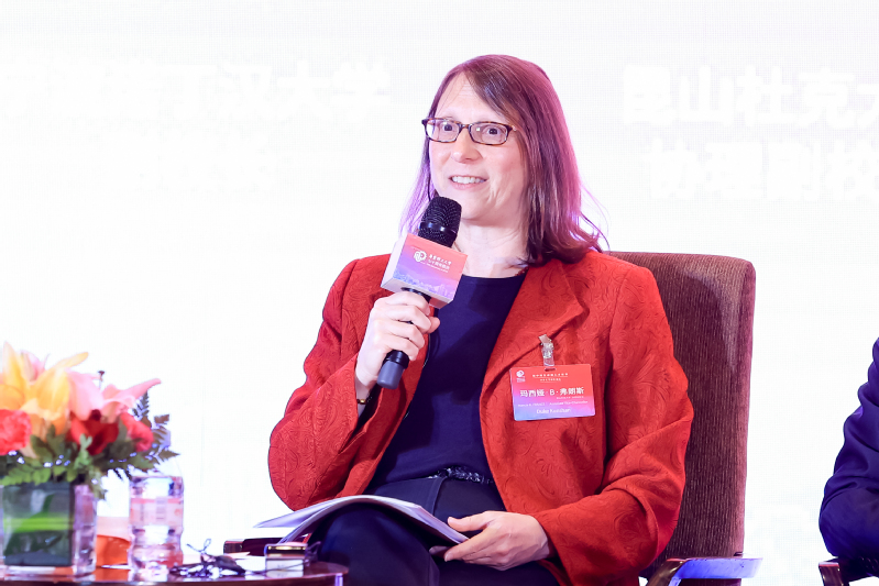 5aee5f5a-f4b7-40cc-8f49-b791c8908fa4