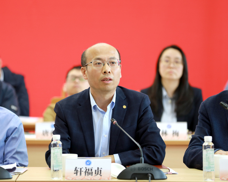 50ef72cc-e025-46a9-8728-deaa91feb7f4