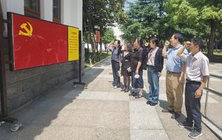 7325b957-6abf-444d-bcda-6059d372cc7e_s