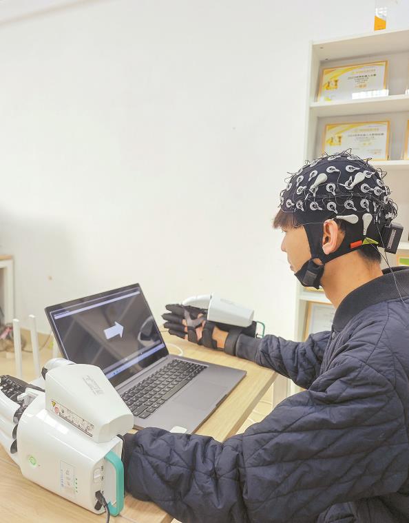 07f63b25-cf4f-40fa-b1f8-f7f8541b1497