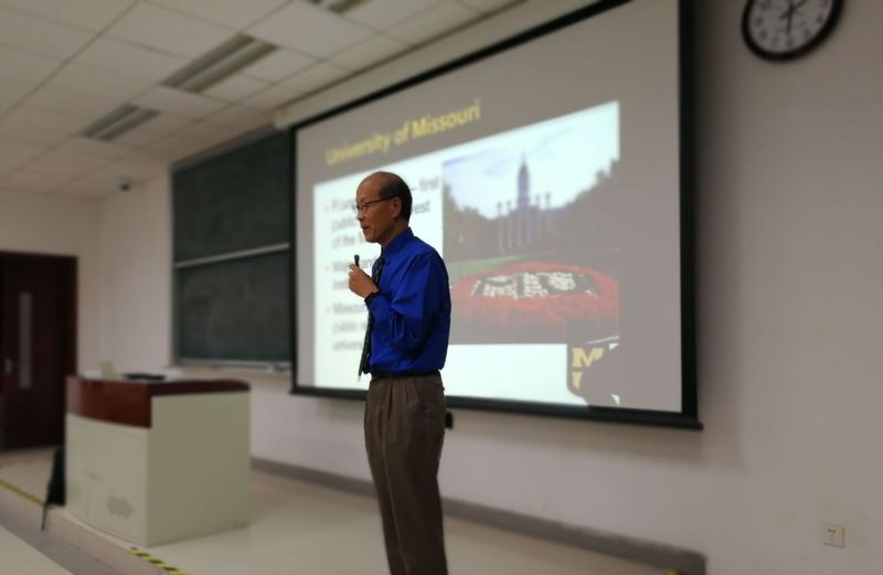 8ce9ac0b-df85-40b9-ab60-99a63539c1fc