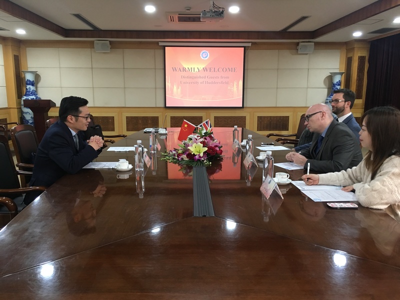 1805ef13-2838-4747-8796-4951f2918eee