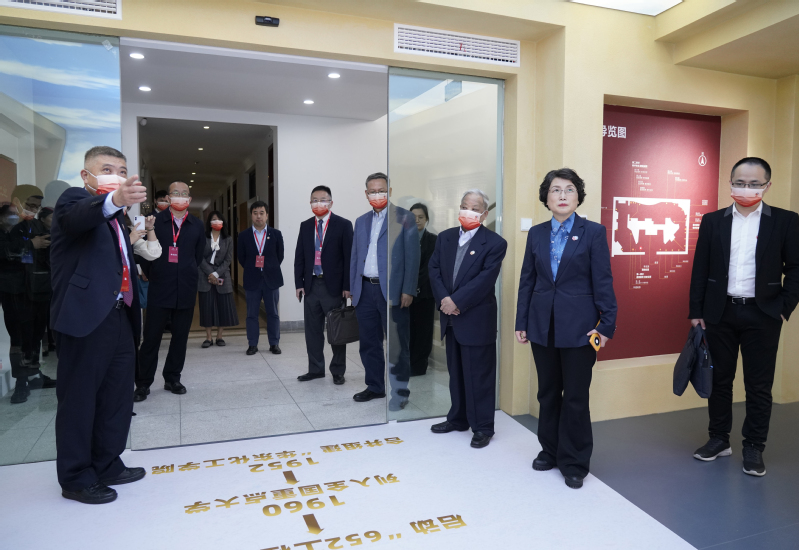 35fe28b3-5fc8-4c6b-9daa-dfdb5d5d6ec7